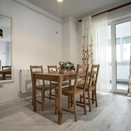 Studio De Lux Nou Aproape De Centrul Orasului * Bucarest