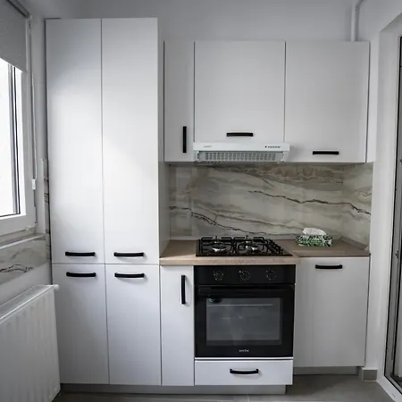 Studio De Lux Nou Aproape De Centrul Orasului * Bukarest